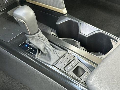 Certified 2026 Toyota Camry SE w/ Multimedia Upgrade Package FWD image 33