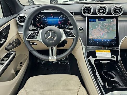 Certified 2026 Mercedes-Benz GLC 300 4MATIC image 29