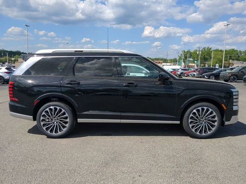 New 2026 Hyundai Palisade Calligraphy AWD/4WD image 3