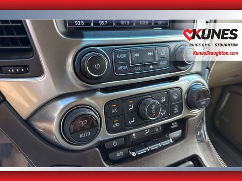 Used 2019 Chevrolet Suburban LT AWD/4WD image 35