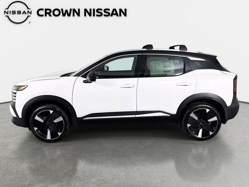 New 2026 Nissan Kicks SR FWD image 8
