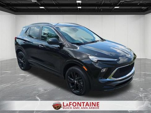 Used 2024 Buick Encore GX Sport Touring w/ Advanced Technology Package AWD/4WD image 2