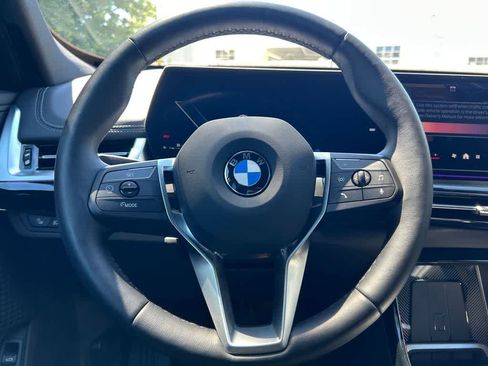 Used 2026 BMW X1 xDrive28i AWD/4WD image 9