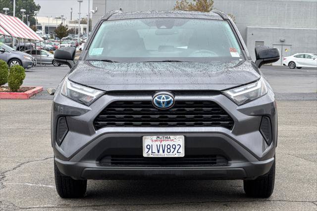 Certified 2024 Toyota RAV4 LE AWD/4WD image 10