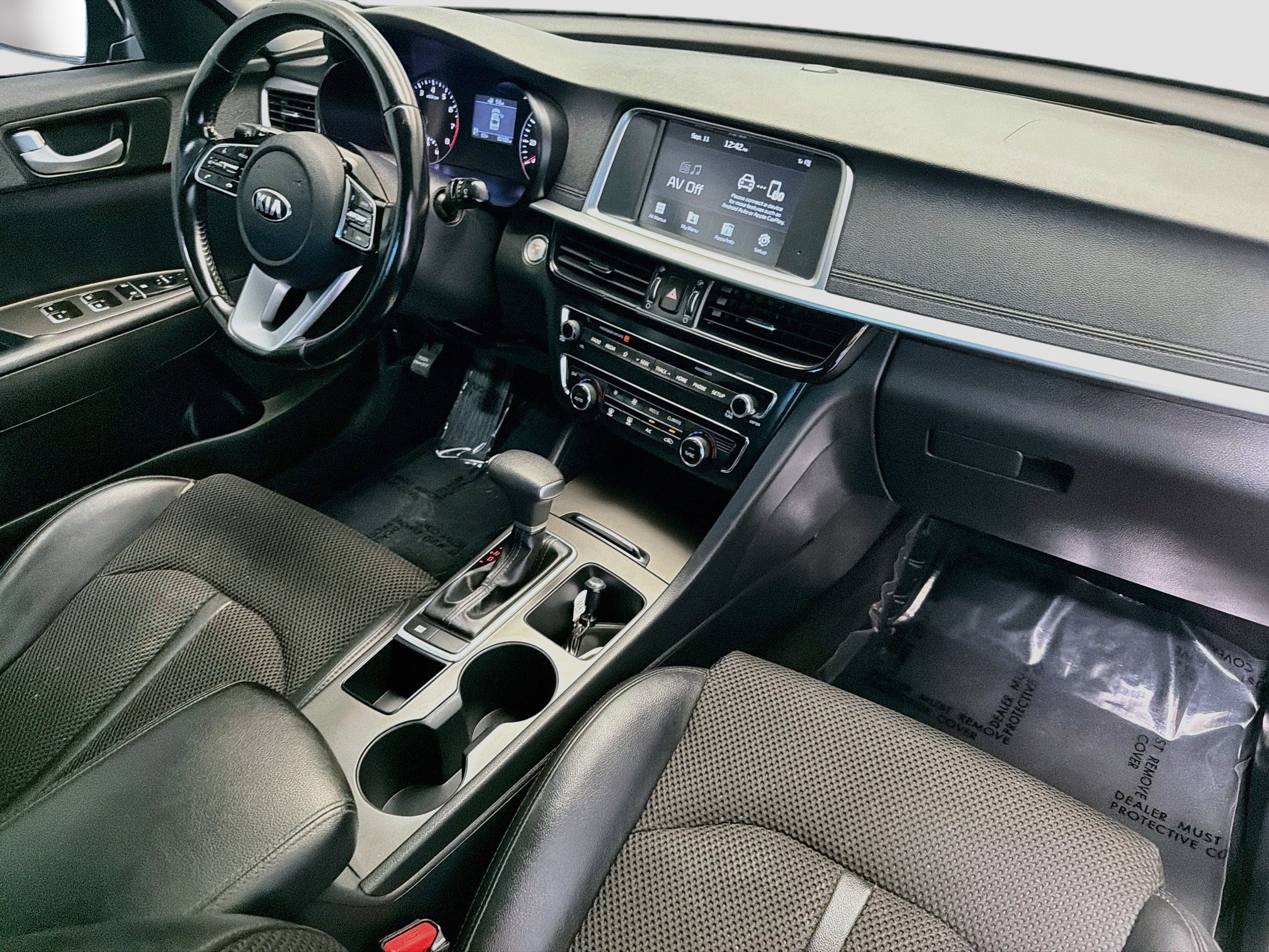 Used 2019 Kia Optima S w/ S Panoramic Sunroof Package FWD image 12