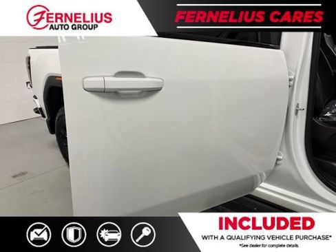 Used 2024 GMC Sierra 3500 AT4 w/ Technology Package AWD/4WD image 18