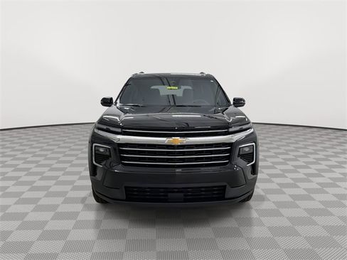 Certified 2026 Chevrolet Traverse LT image 3