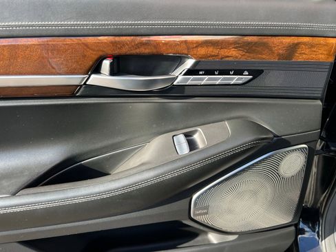 Used 2018 Genesis G90 5.0 Ultimate image 48