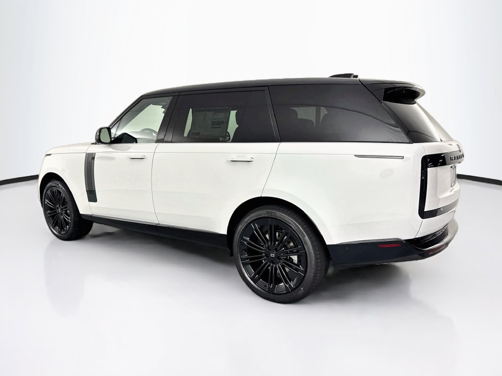 New 2027 Land Rover Range Rover Long Wheelbase SE AWD/4WD image 7