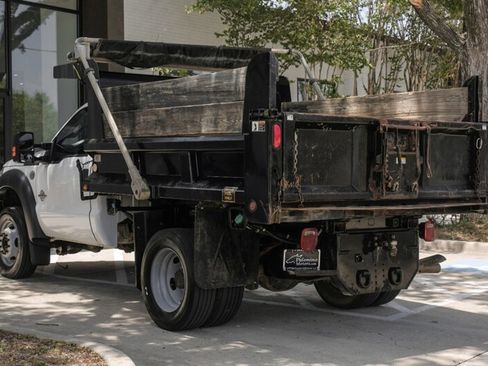 Used 2015 Ford F550 4x4 Regular Cab Super Duty image 11