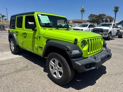 Used 2021 Jeep Wrangler Unlimited Sport AWD/4WD image 3