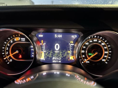 Used 2021 Jeep Wrangler Unlimited Sahara image 15