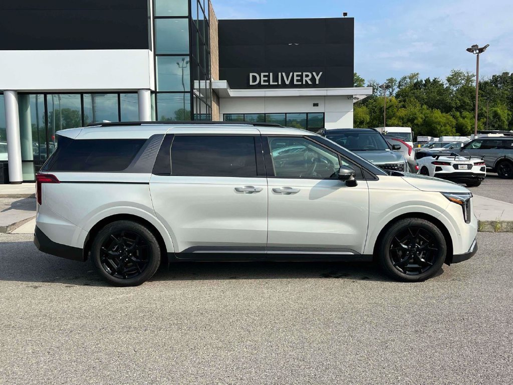 Certified 2026 Kia Carnival SX Prestige FWD image 28