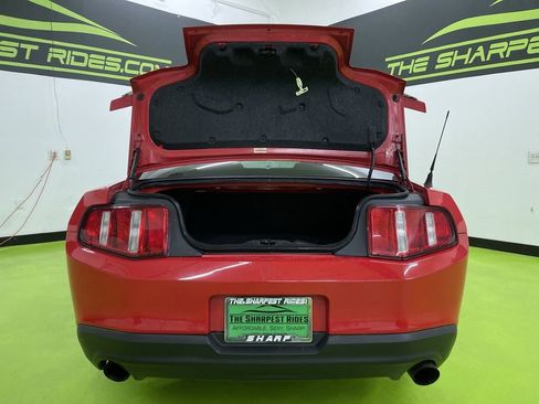 Used 2010 Ford Mustang GT Premium image 9