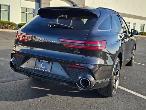 Used 2023 Genesis GV70 2.5T w/ Sport Prestige Package image 7