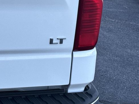 Used 2022 Chevrolet Silverado 1500 LT w/ Protection Package image 10