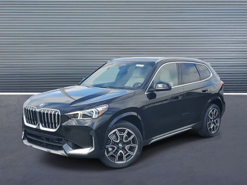 New 2026 BMW X1 xDrive28i w/ Technology Package image 1
