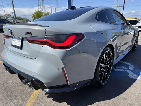 Used 2022 BMW M4 Competition w/ Executive Package RWD image 7