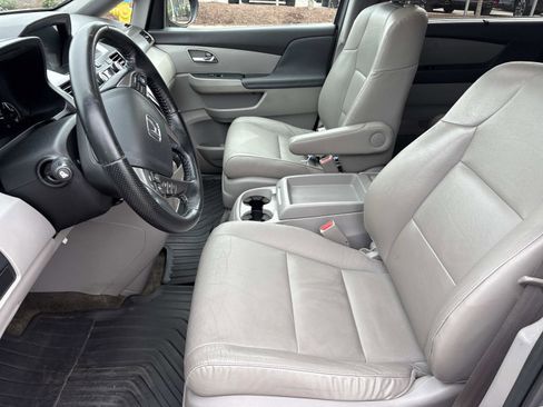 Used 2015 Honda Odyssey EX-L image 13