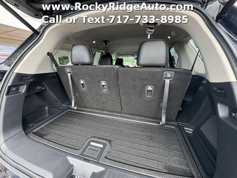 Used 2023 Honda Pilot EX-L image 42