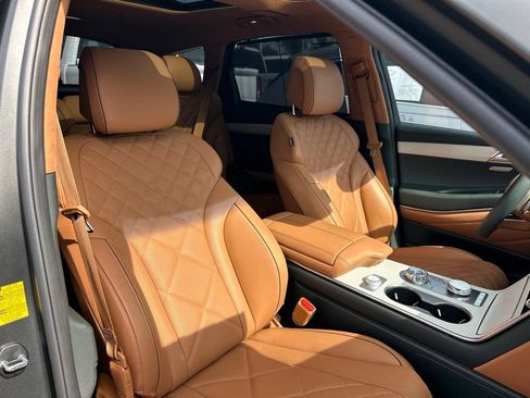 Used 2025 Genesis GV80 3.5T Prestige AWD/4WD image 45