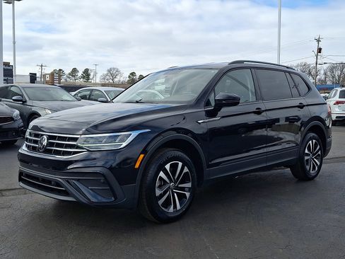 Certified 2022 Volkswagen Tiguan S image 3