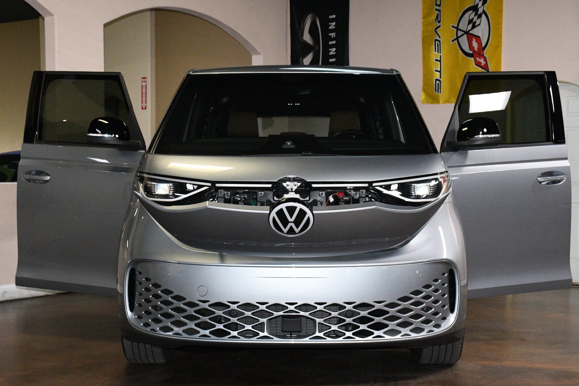 Used 2025 Volkswagen ID. Buzz Pro S RWD image 87
