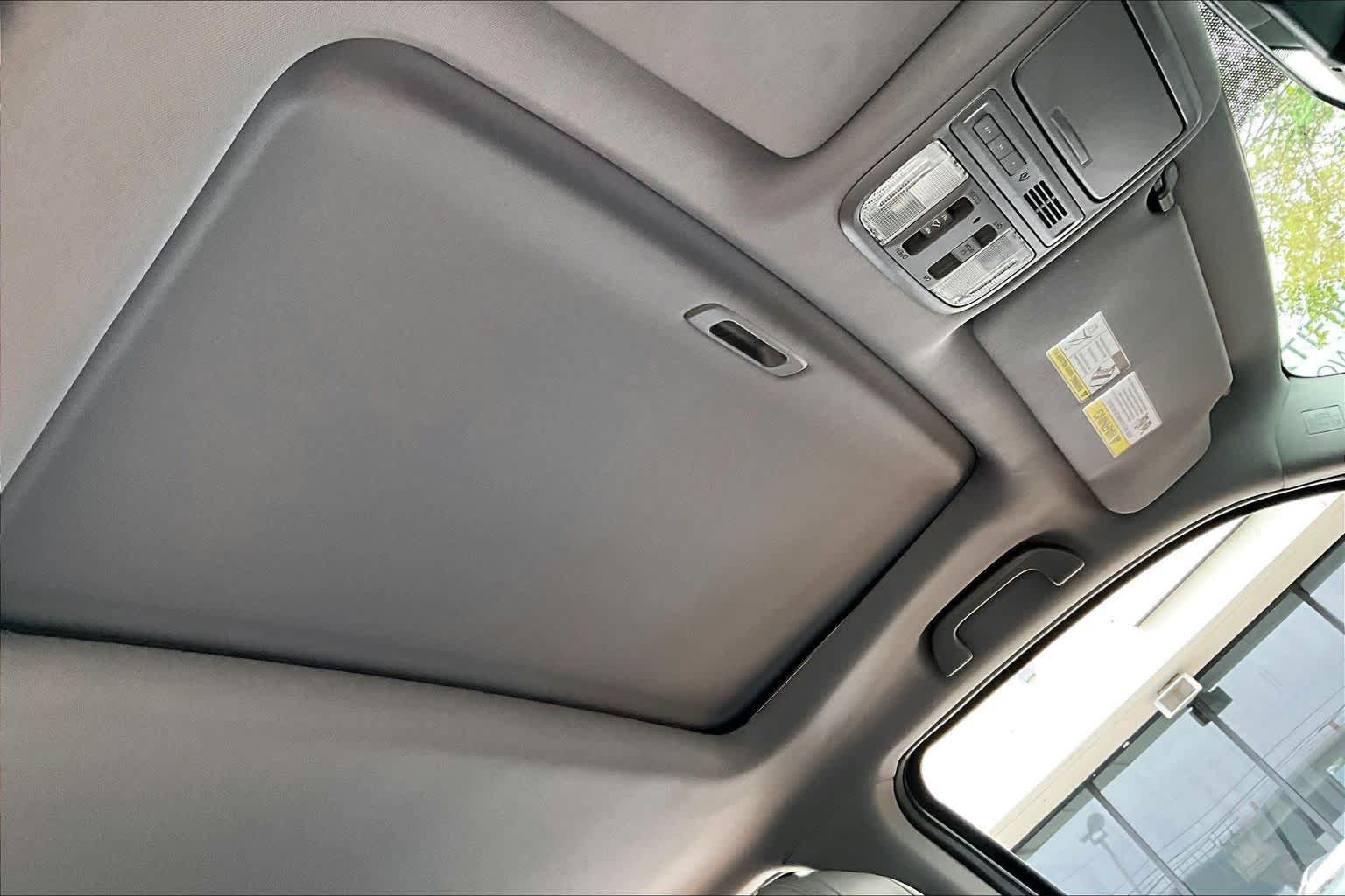 Used 2015 Honda Pilot EX-L image 13