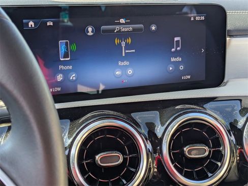 Used 2025 Mercedes-Benz CLA 250 CLA 250 image 21