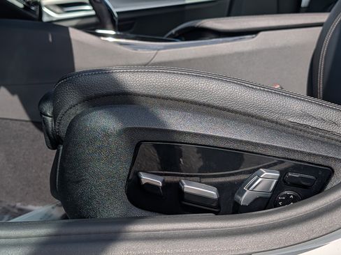 Used 2017 BMW 530i RWD image 21