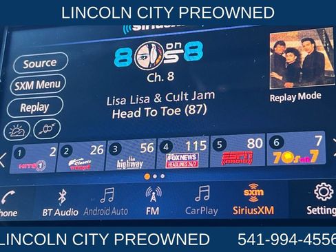 Used 2021 Nissan Versa SV image 27