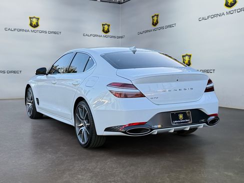 Used 2025 Genesis G70 2.5T image 3