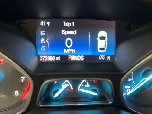 Used 2018 Ford Escape SEL image 19