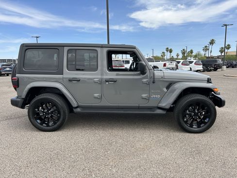 Certified 2023 Jeep Wrangler Sahara image 3