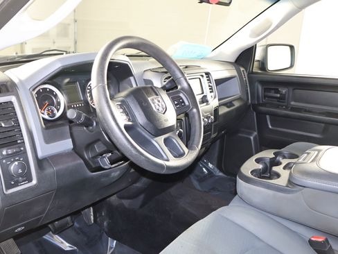 Used 2014 RAM 1500 Express w/ Black Ram 1500 Express Group image 2