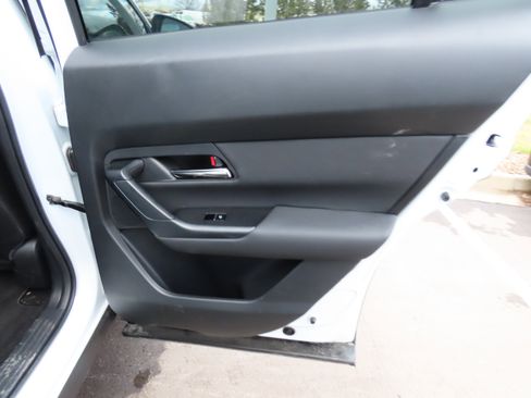 Used 2025 MAZDA CX-50 2.5 Hybrid w/ Weather Package image 11