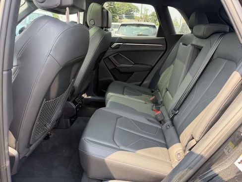 Used 2023 Audi Q3 2.0T Premium Plus w/ Premium Plus Package AWD/4WD image 12