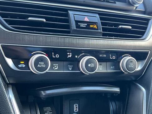 Used 2018 Honda Accord LX image 20