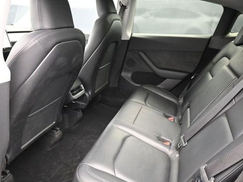 Used 2023 Tesla Model Y Long Range AWD/4WD image 14
