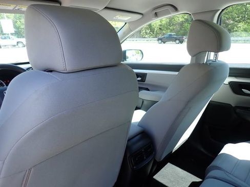 Used 2019 Honda CR-V LX image 16