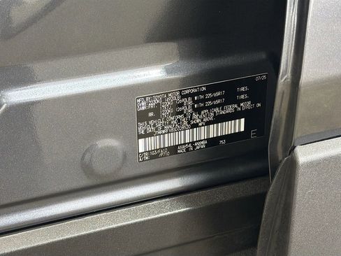 Used 2025 Toyota RAV4 XLE w/ Convenience Package AWD/4WD image 32