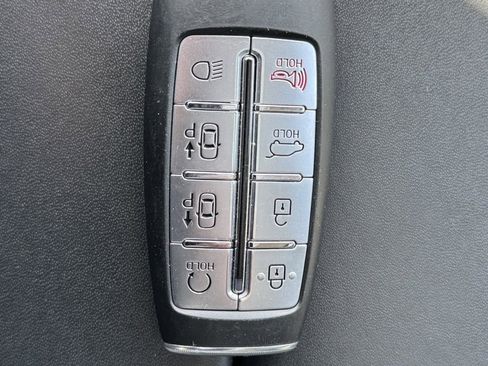 Used 2024 Genesis GV80 3.5T w/ Prestige Package image 28