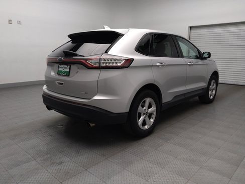Used 2016 Ford Edge SE AWD/4WD image 9
