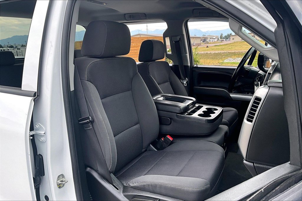 Used 2018 Chevrolet Silverado 2500 LT AWD/4WD image 7