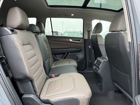 New 2026 Volkswagen Atlas SEL AWD/4WD image 19