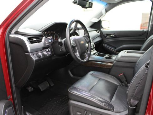 Used 2015 Chevrolet Tahoe LT image 7