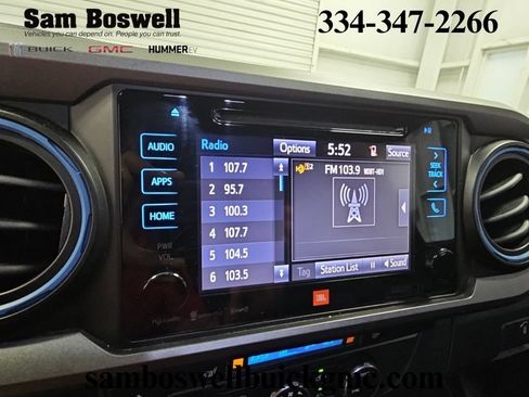 Used 2019 Toyota Tacoma TRD Sport AWD/4WD image 13