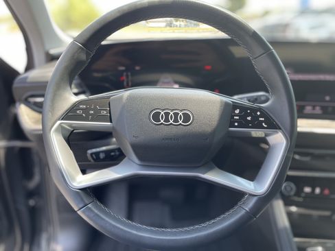 Used 2025 Audi Q5 Premium AWD/4WD image 25