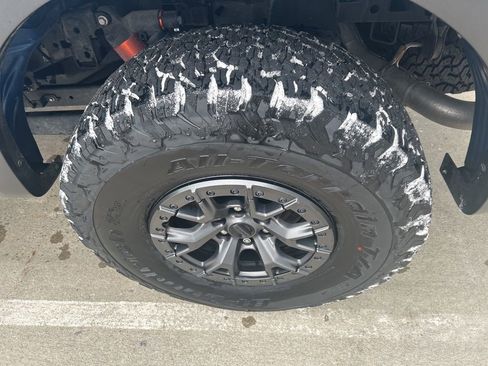 Used 2022 Ford F150 Raptor w/ Raptor 37 Performance Package image 24