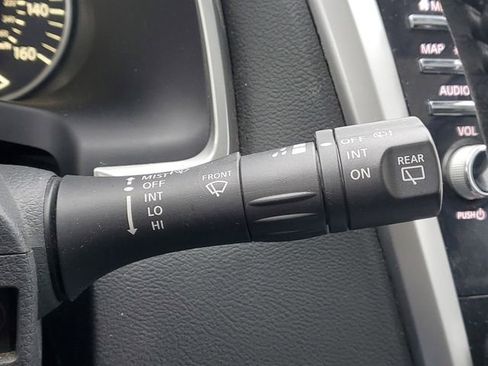 Used 2021 Nissan Murano SV image 22